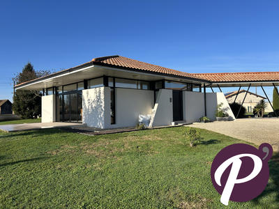 Maison - 184 m² - 6 pièces