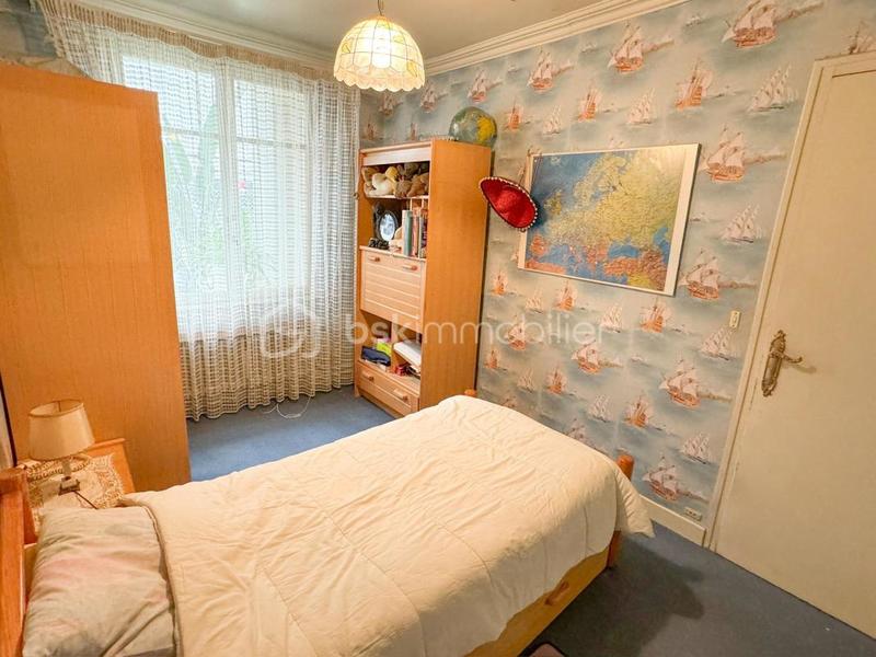 Maison - 140 m² - 7 pièces