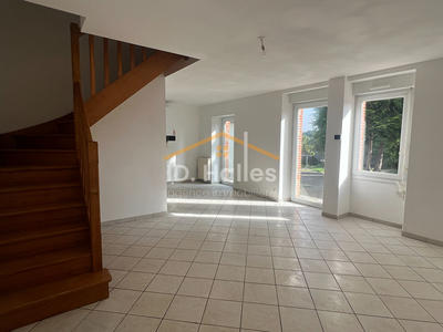 Maison - 79 m² - 4 pièces