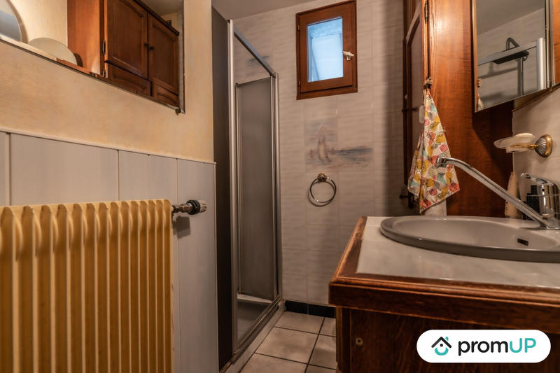 Maison ancienne - 225 m² - 8 pièces