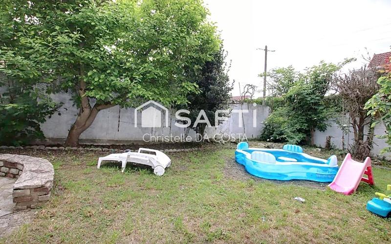 Maison - 97 m² - 5 pièces