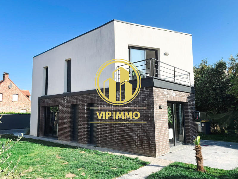 Maison - 120 m² - 7 pièces