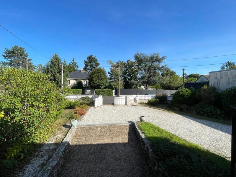 Maison - 99 m² - 5 pièces