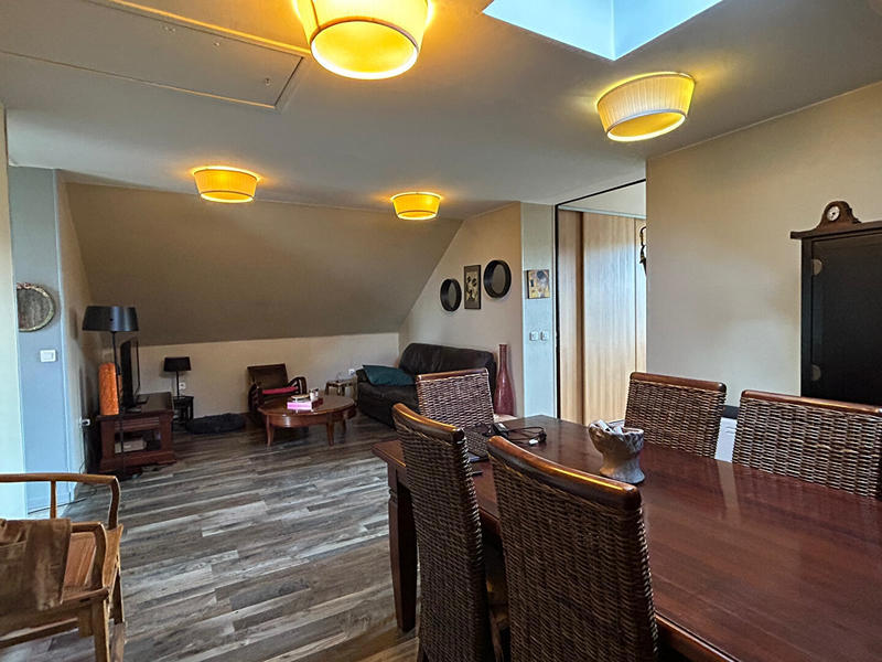 Immeuble - 6 pièces