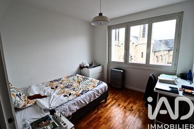 Appartement - 81 m² - 5 pièces
