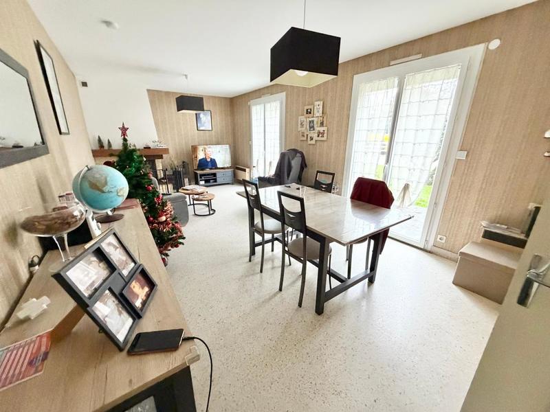 Maison - 110 m² - 4 pièces