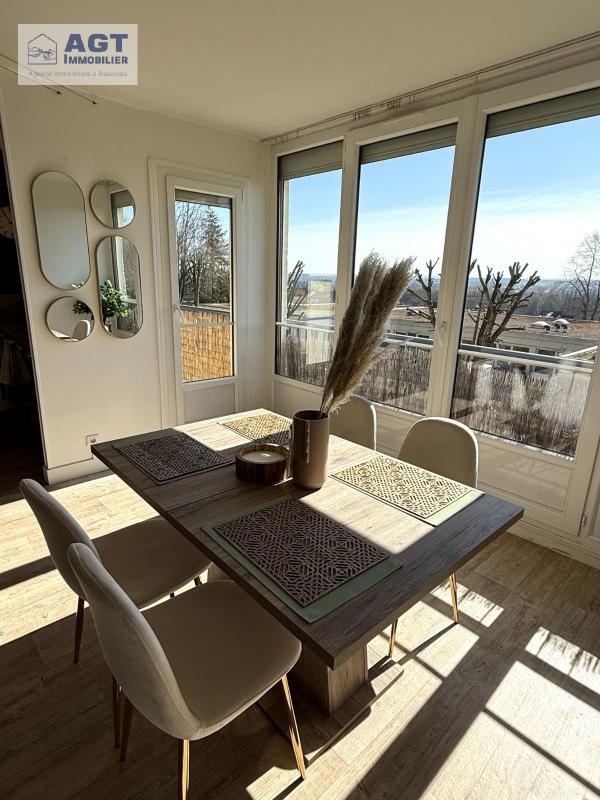 Appartement - 67 m² - 3 pièces