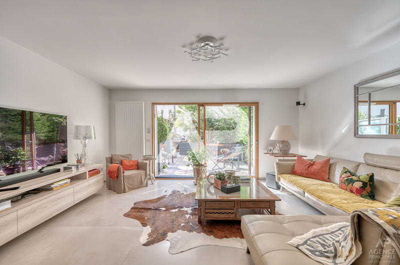 Maison - 96 m² - 5 pièces