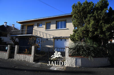 Maison - 136 m² - 5 pièces