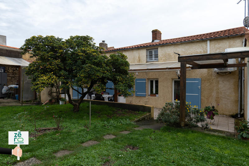 Maison - 140 m² - 4 pièces