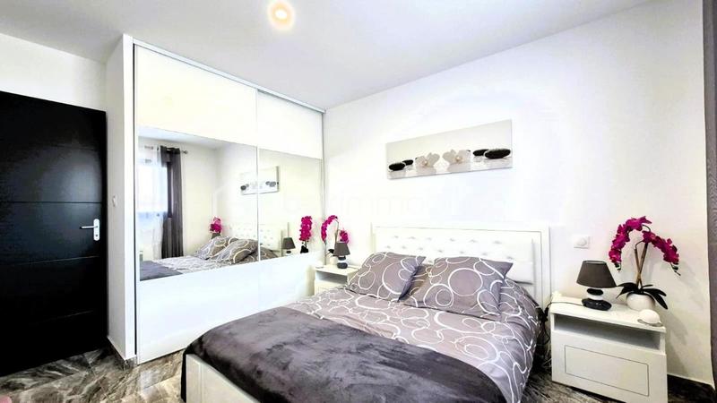 Villa - 100 m² - 4 pièces