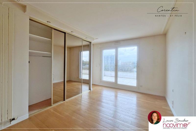 Appartement - 121 m² - 4 pièces