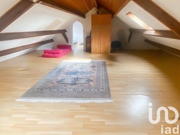 Maison - 141 m² - 6 pièces