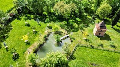 Maison de domaine équestre - 500 m² - 13 pièces