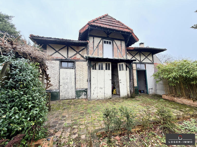 Maison - 210 m² - 10 pièces