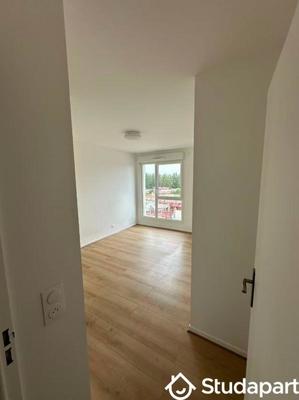 Appartement - 112 m² - 5 pièces