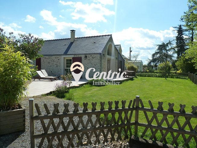 Maison - 222 m² - 7 pièces