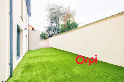 Maison - 142 m² - 6 pièces