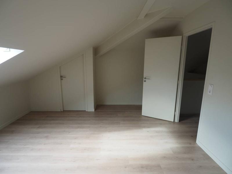 Appartement - 99 m² - 4 pièces