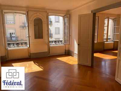 Appartement - 113 m² - 4 pièces