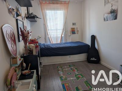 Appartement - 75 m² - 4 pièces
