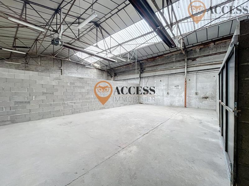 Parking / Garage - 94 m²