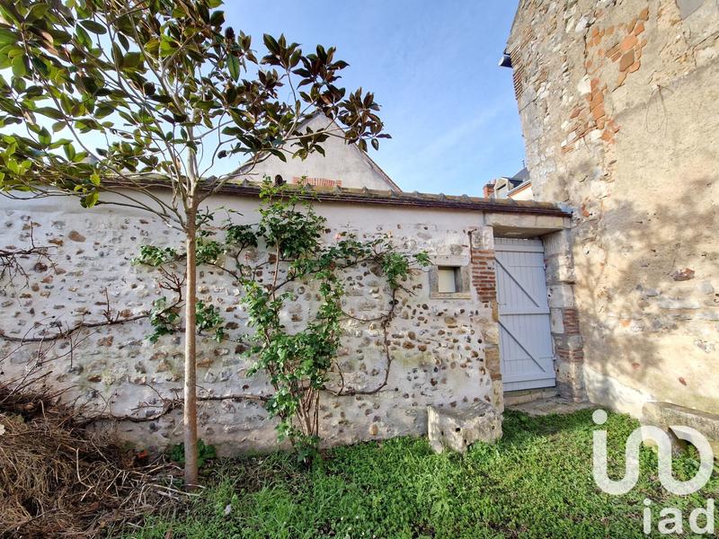 Maison de ville - 370 m² - 3 pièces