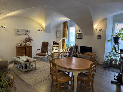 Appartement - 85 m² - 4 pièces