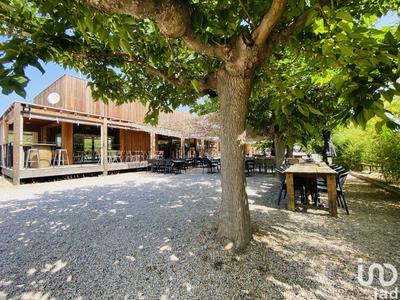 Local commercial - 122 m²