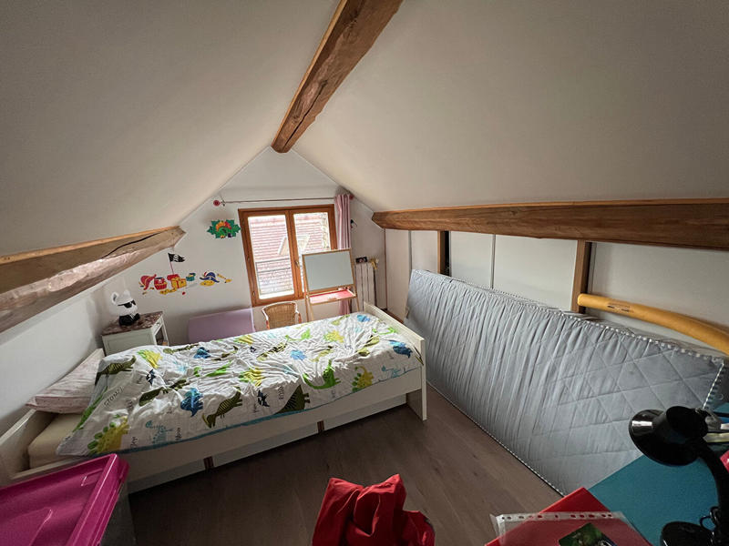 Maison - 90 m² - 5 pièces