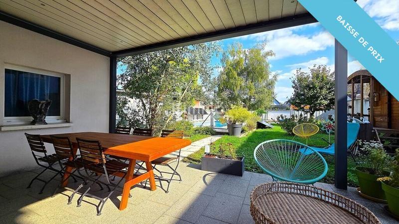 Maison - 225 m² - 8 pièces