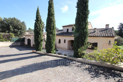 Maison - 176 m² - 5 pièces