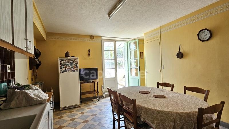 Corps de ferme - 147 m² - 6 pièces