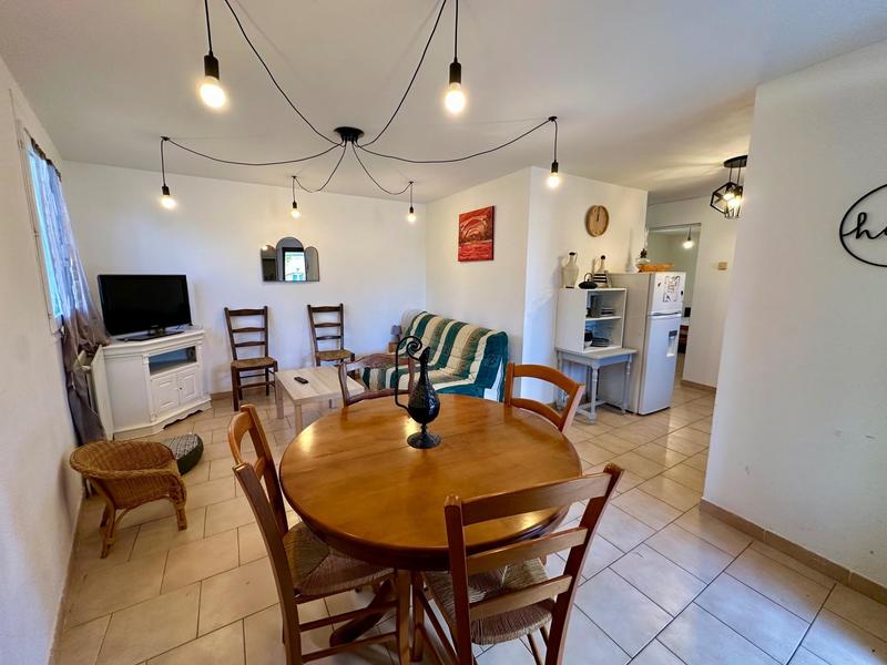 Maison - 455 m² - 18 pièces