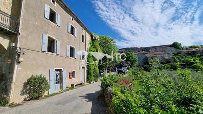 Maison de village - 170 m² - 7 pièces