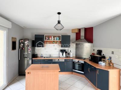 Maison - 127 m² - 6 pièces