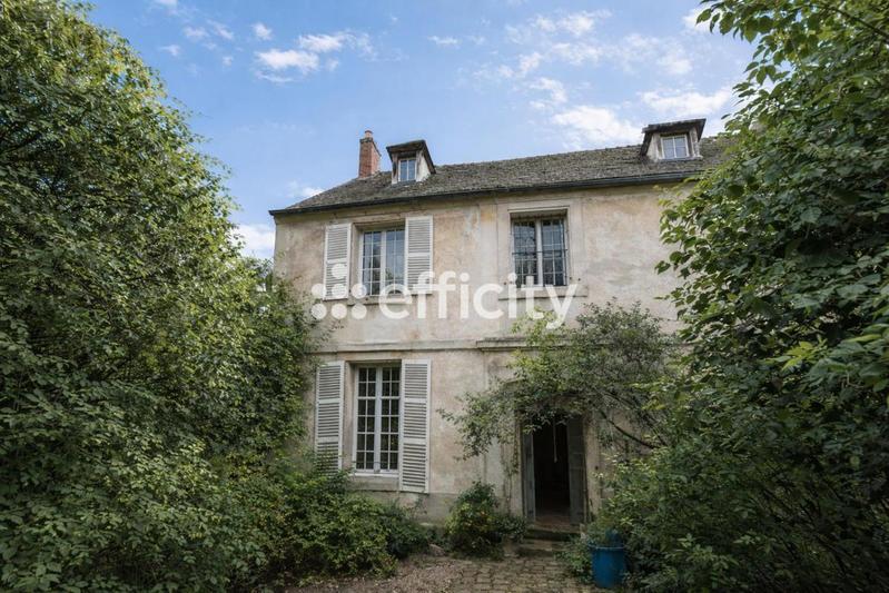 Maison - 200 m² - 8 pièces