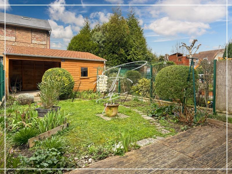 Maison de ville - 104 m² - 5 pièces