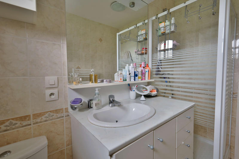 Maison - 178 m² - 6 pièces