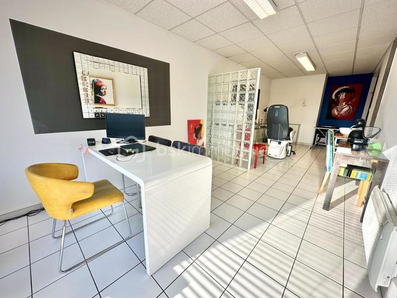 Local commercial - 50 m² - 2 pièces