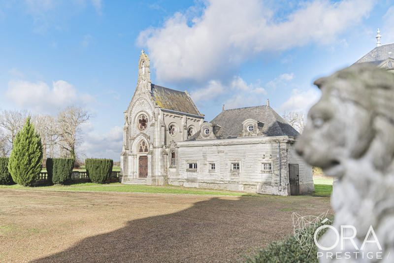 Château - 644 m² - 32 pièces