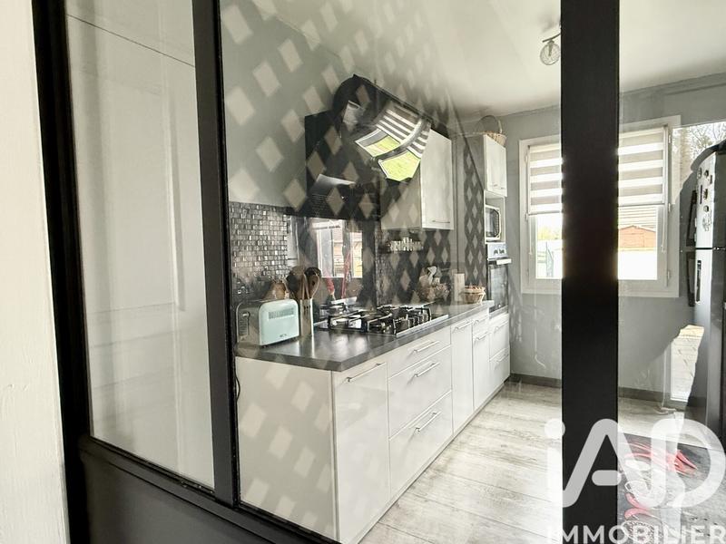 Maison - 91 m² - 5 pièces