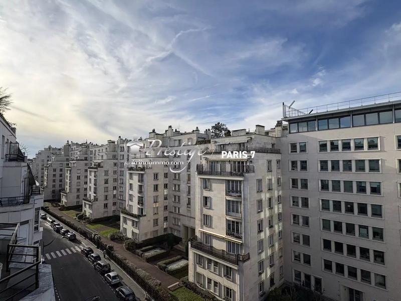 Appartement - 157 m² - 5 pièces