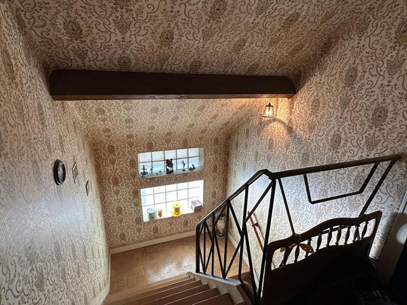 Maison - 151 m² - 7 pièces