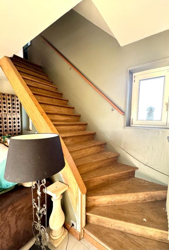 Maison - 180 m² - 8 pièces