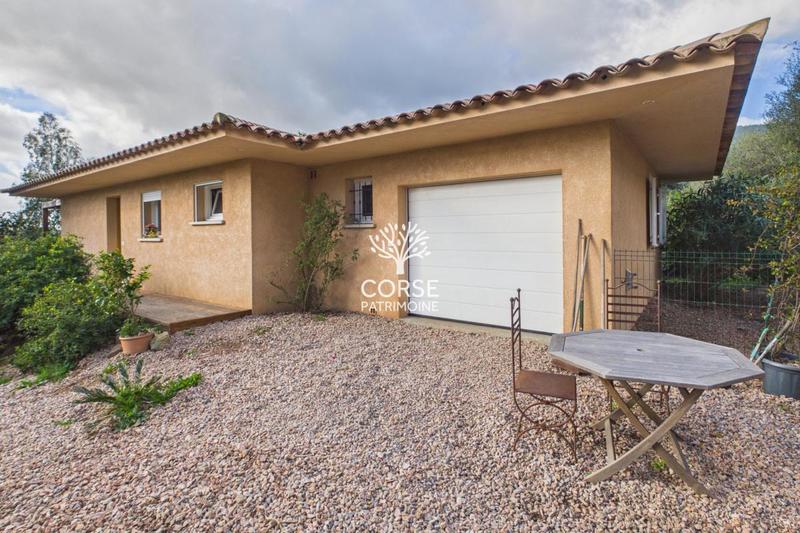 Maison - 93 m² - 3 pièces