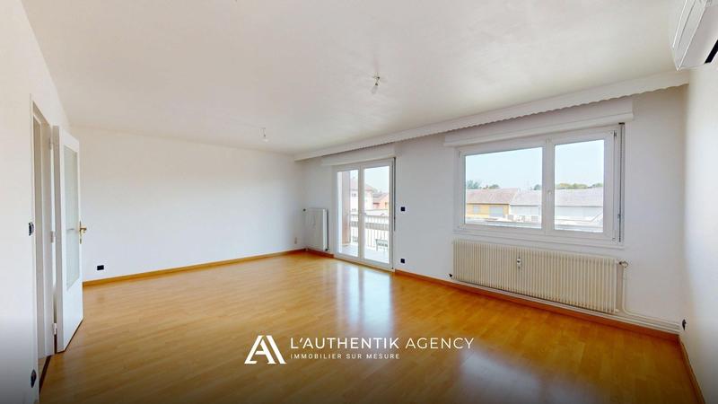 Appartement - 80 m² - 3 pièces