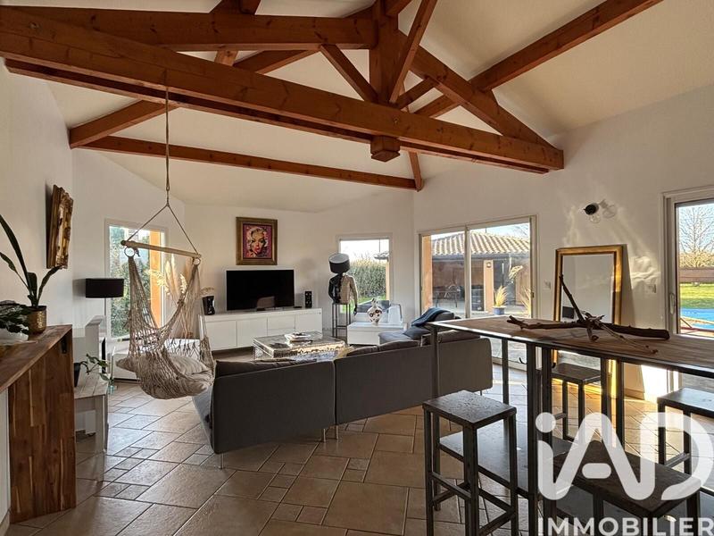 Maison - 140 m² - 4 pièces