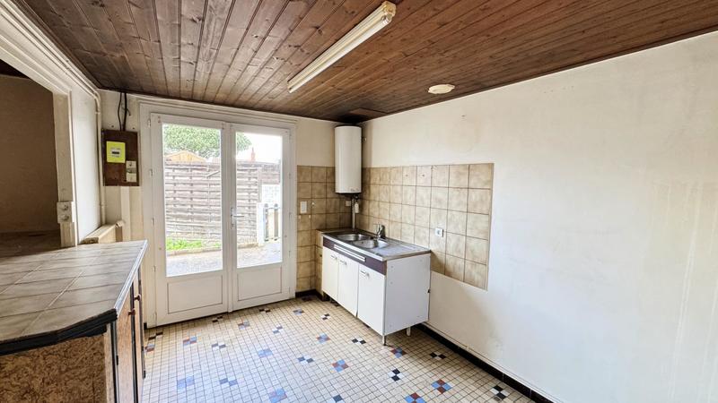 Maison - 122 m² - 8 pièces