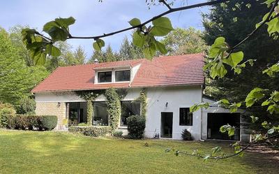 Maison - 175 m² - 8 pièces